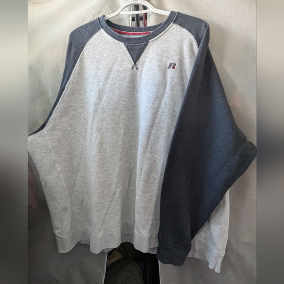 Russell Athletic Gray and Dark Grey/Navy Sweatshirt - Picture 1 of 7